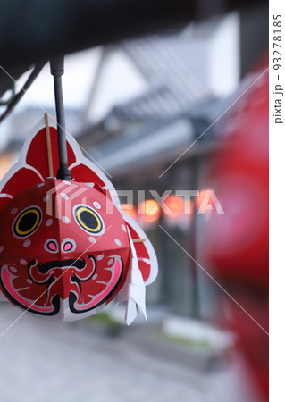 金魚ちょうちんと白壁の町並み！柳井市 山口県観光　夏の思い出！　 93278185