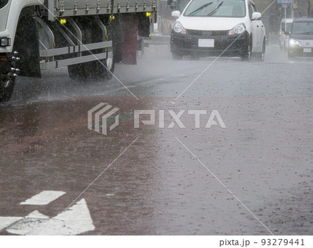 豪雨 豪雨 93279441
