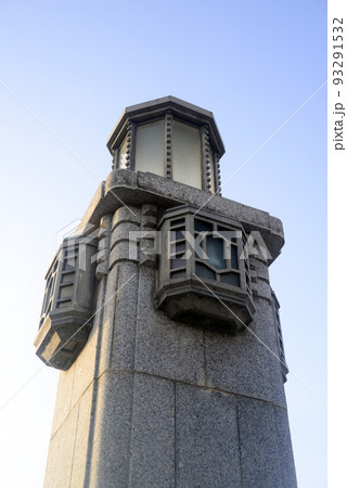 武庫大橋の親柱外灯-2 武庫大橋の親柱外灯-2 93291532