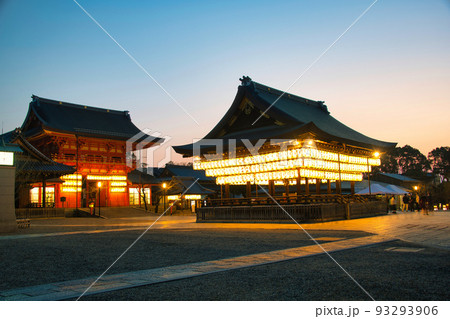 京都　東山花灯路2022年春　八坂神社 93293906