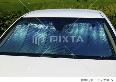 フロントウィンドウ カーシェード 93294015