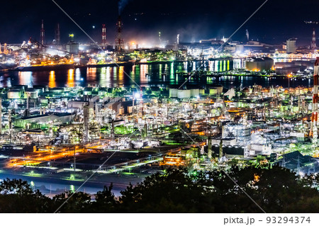 岡山県 水島コンビナートの夜景 ~水島展望台から~ 岡山県 水島コンビナートの夜景 ~水島展望台から~ 93294374