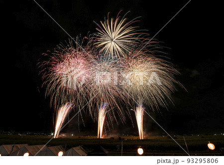 神明の花火 93295806