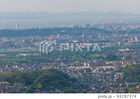 大分市街地の昼景色(霊山より) 大分市街地の昼景色(霊山より) 93297374
