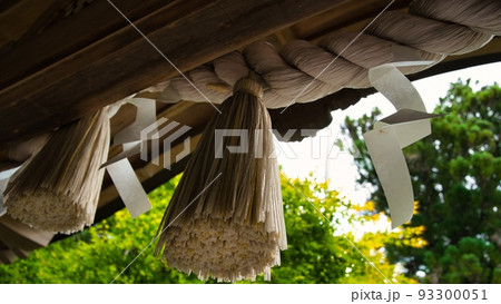 神社のしめ縄 神社のしめ縄 93300051