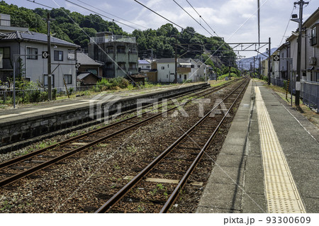 JR仁方駅 呉線 広島県呉市 JR仁方駅 呉線 広島県呉市 93300609