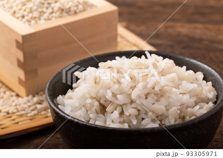 もち麦ごはん 93305971