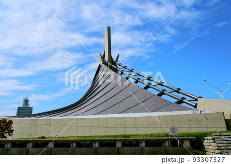 国立代々木競技場、第一体育館の螺旋状形屋根【東京都渋谷区】 93307327