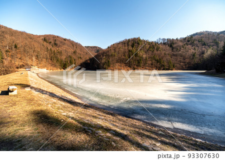 Hondrusske jazero near town Banska Stiavnica, Slovakia 93307630