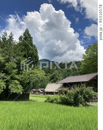 真夏の田舎 93310578