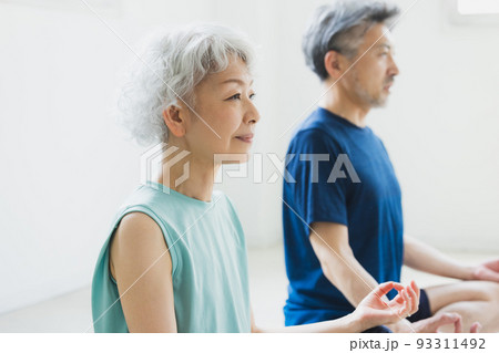 グレイヘア　フィットネス　 93311492