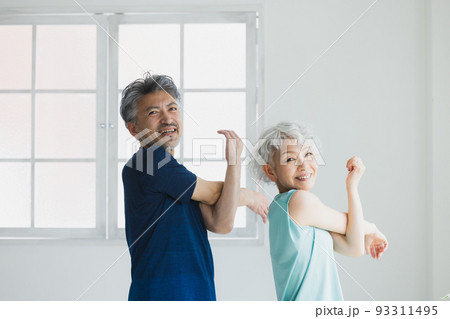 グレイヘア　フィットネス　 93311495