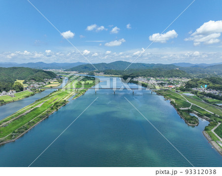 高知県四万十市　四万十川と四万十大橋 93312038