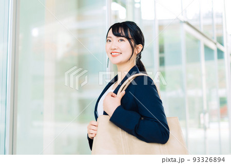 ビジネスウーマン 93326894