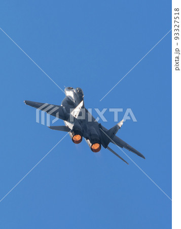 ポーランド空軍MiG-29デモチーム上昇 ポーランド空軍MiG-29デモチーム上昇 93327518
