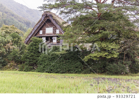 ﻿白川郷　合掌造り　世界文化遺産　飛騨高山　晩夏 93329721