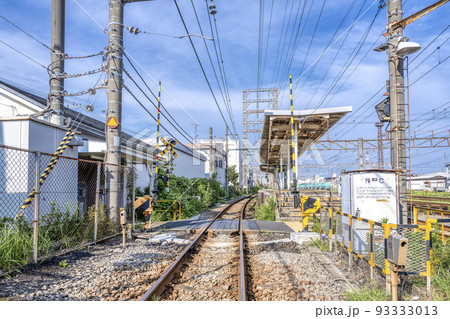 横浜市の都市風景　安善駅 93333013