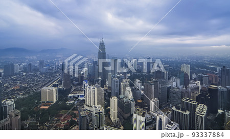 マレーシア・クアラルンプール眺望 ペトロナスツインタワー 93337884