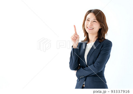 ビジネス 指差す女性 ビジネス 指差す女性 93337916