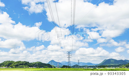 鉄塔 水田 送電線 鉄塔 水田 送電線 93343305