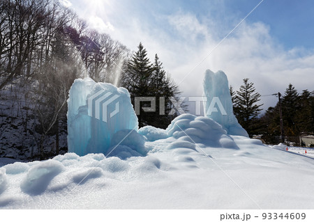 小斉川氷瀑 93344609