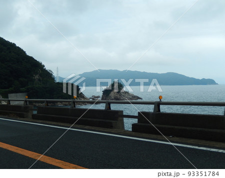 宮津市の若狭湾 93351784