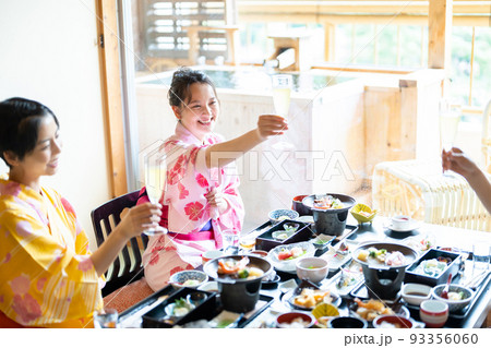 温泉旅行 食事 女子旅 温泉旅行 食事 女子旅 93356060