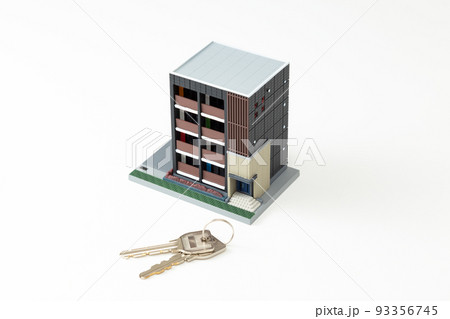 住宅と鍵 93356745