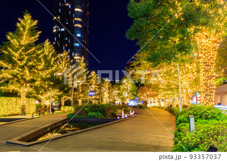 【東京の都市風景】東京ミッドタウン周辺のイルミネーション 【東京の都市風景】東京ミッドタウン周辺のイルミネーション 93357037