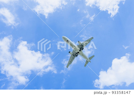 《飛行機》エンブラエル Embraer E170（E-Jet ERJ-170-100） 93358147