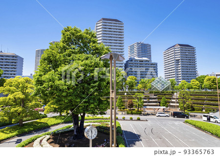 JR「川口」駅前のロータリーと川口西公園 93365763