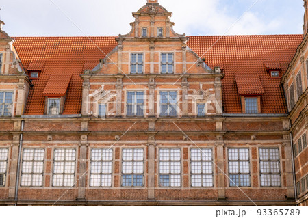 Ancient architecture of old town in Gdansk Poland. Beautiful and colorful old houses historical part of downtown. Travel destination 93365789