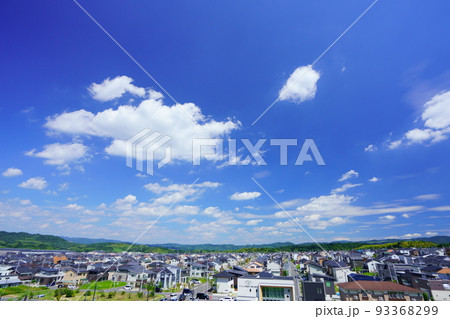 京都木津川市・真夏の城址公園から城山台遠景 93368299