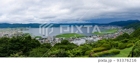 諏訪市　立石公園からの諏訪湖の絶景　日本 93376216