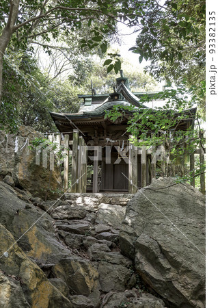 大甕神社の宿根石上の本殿【茨城県日立市】 93382135