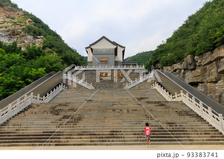 China Beijing Qianling Mountain Summer Day View China Beijing Qianling Mountain Summer Day View 93383741