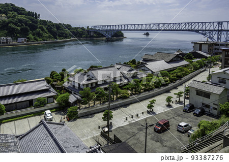 安芸灘とびしま海道　蒲刈大橋と松濤園　広島県呉市 93387276
