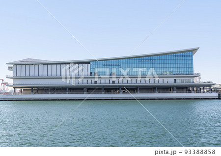 東京都江東区 快晴の東京国際クルーズターミナル 東京都江東区 快晴の東京国際クルーズターミナル 93388858