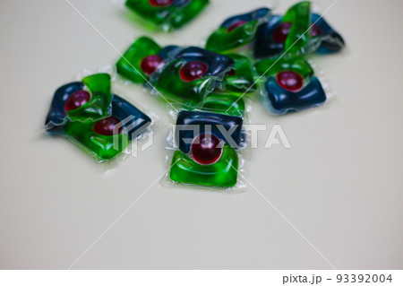 Laundry capsules, clothes washing reagents, three-component clothes powder 93392004