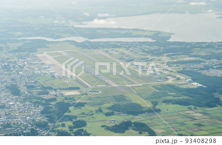 三沢空港からの離陸 93408298