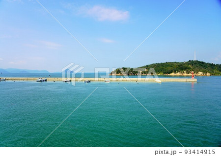 直島・宮浦港（香川県・瀬戸内海） 93414915