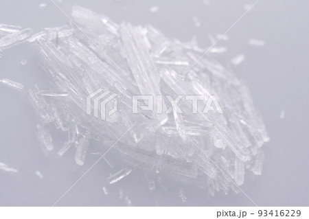 薄荷脳 (ハッカ結晶) 薄荷脳 (ハッカ結晶) 93416229