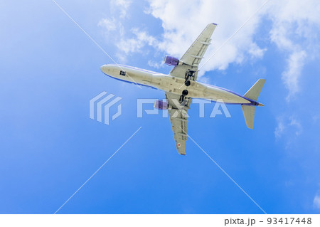 《飛行機》エンブラエル Embraer E175(E-Jet ) 《飛行機》エンブラエル Embraer E175(E-Jet ) 93417448