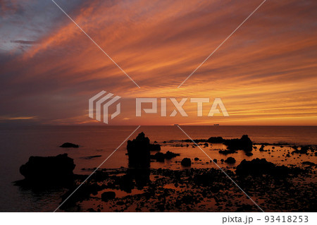 積丹の夕焼け 93418253