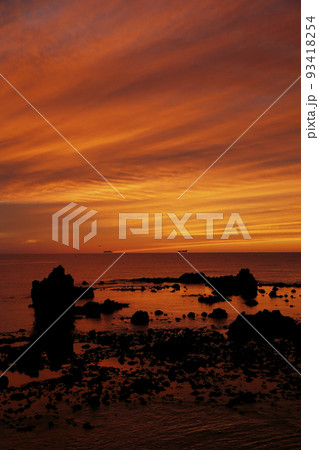 積丹の夕焼け 積丹の夕焼け 93418254