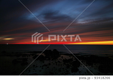 積丹の夕焼け 積丹の夕焼け 93418266