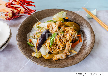 ホイコーロー風麺 93423760