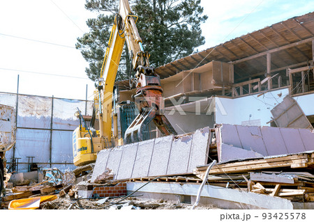 解体 建て替え 重機 解体 建て替え 重機 93425578