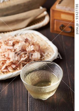 鰹出汁 鰹出汁 93427786
