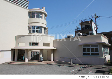 尼崎市役所 開明庁舎(旧尼崎市立開明小学校、旧開明尋常小学校)　兵庫県尼崎市 93433678